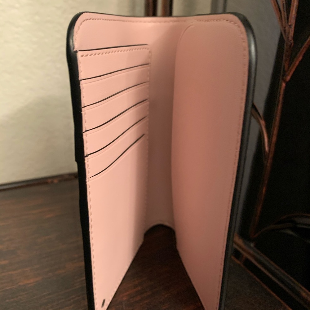 Kate spade penguin black passport holder - Picture 3 of 4